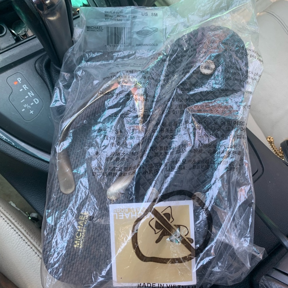 NWOT Michael Kors flip flops